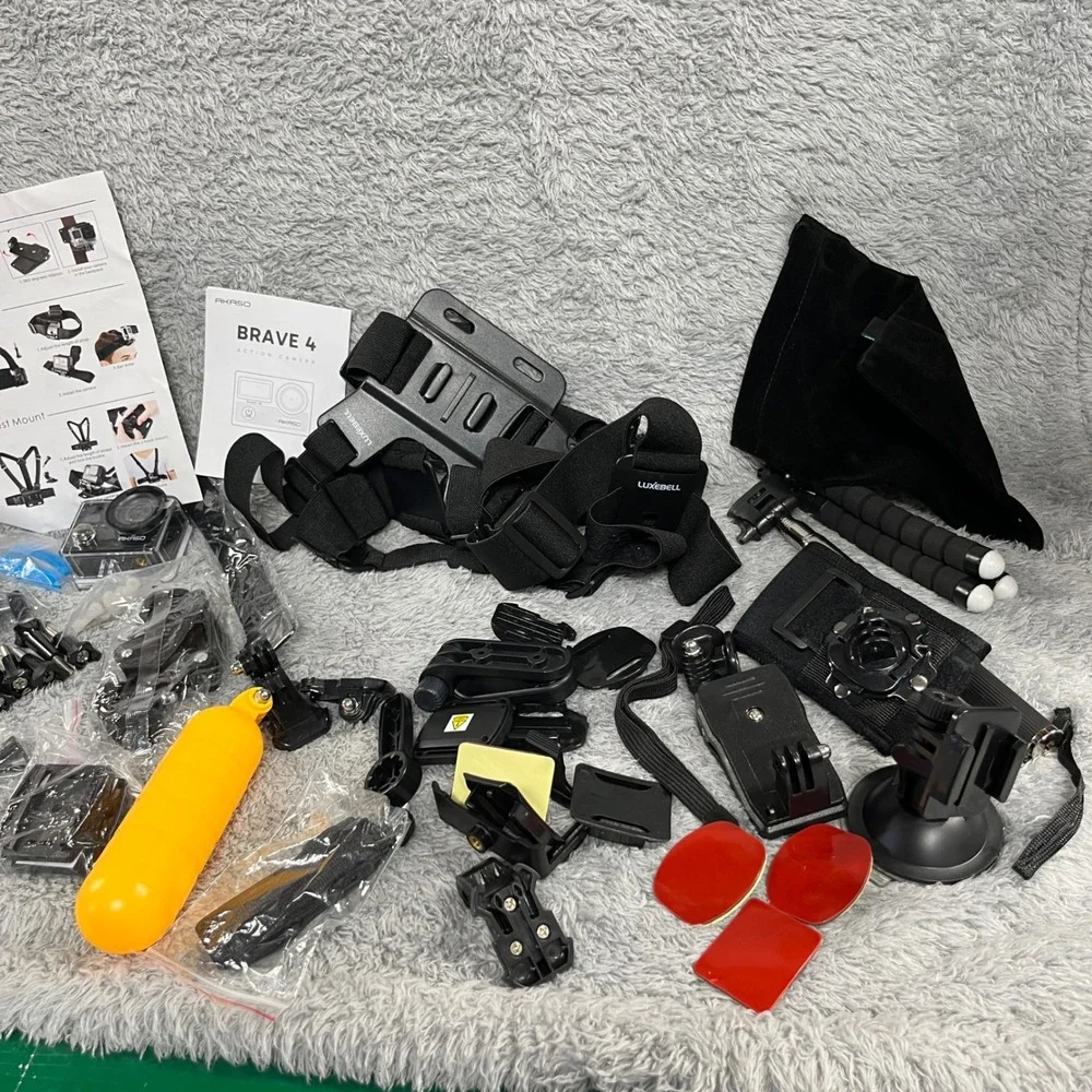 Akaso Brave 4 Action‎ Camera Bundle